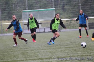 2015-08-17-U17-beim-Training-q--059