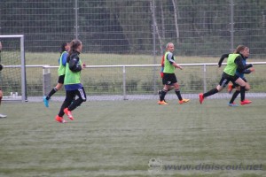 2015-08-17-U17-beim-Training-q--082