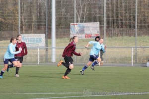 2015-11-28-U17-vs-SV-Berghofen-046