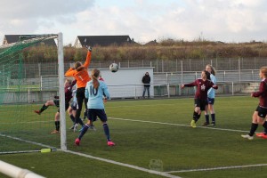 2015-11-28-U17-vs-SV-Berghofen-072