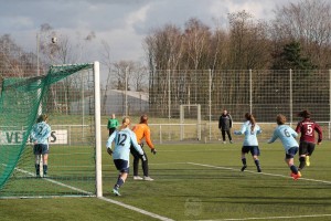 2015-11-28-U17-vs-SV-Berghofen-102