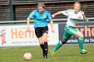 2016-04-09-U17-vs-SV-Union-Wessumr-012