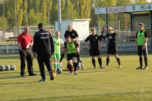 2016-05-04-HH-U17-beim-Training-k-255