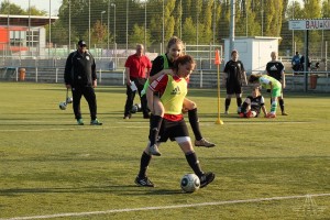 2016-05-04-HH-U17-beim-Training-k-297