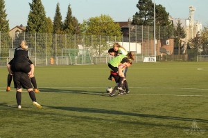 2016-05-04-HH-U17-beim-Training-k-329