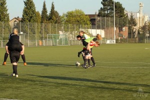 2016-05-04-HH-U17-beim-Training-k-330