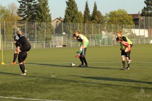 2016-05-04-HH-U17-beim-Training-k-335