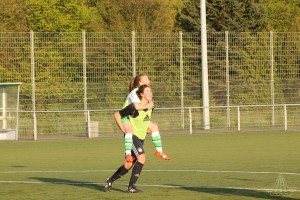 2016-05-04-HH-U17-beim-Training-k-381