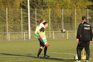 2016-05-04-HH-U17-beim-Training-k-384