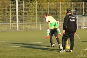 2016-05-04-HH-U17-beim-Training-k-390