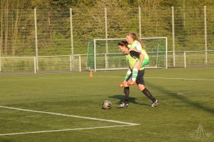 2016-05-04-HH-U17-beim-Training-k-401