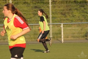 2016-05-04-HH-U17-beim-Training-k-442