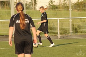 2016-05-04-HH-U17-beim-Training-k-457