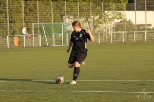 2016-05-04-HH-U17-beim-Training-k-519