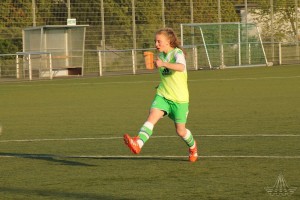 2016-05-04-HH-U17-beim-Training-k-526