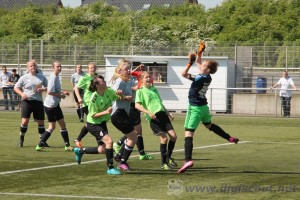 2016-05-08-U17-vs-SuS-Scheidingen-009-009