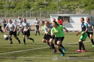 2016-05-08-U17-vs-SuS-Scheidingen-011-011