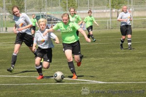 2016-05-08-U17-vs-SuS-Scheidingen-090-090